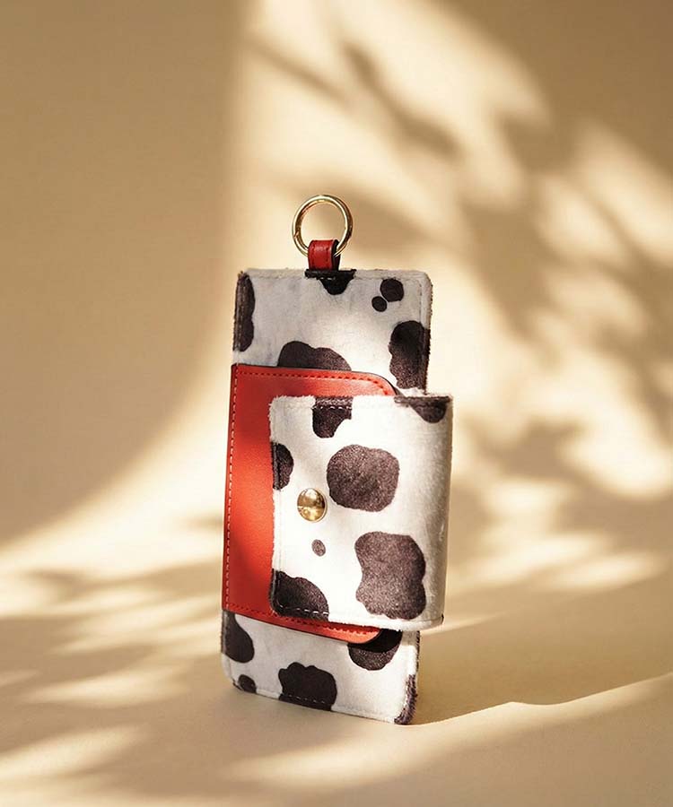 Toujours【トゥジュール】アニマル柄メガネケース