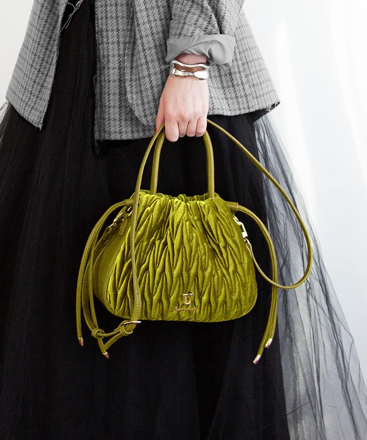 Mou【ムー】ベルベットドロストバッグ