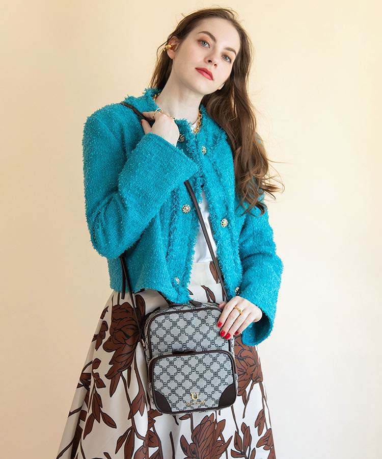 Multi poche【ムルティ ポッシュ】ジャガードショルダーバッグ