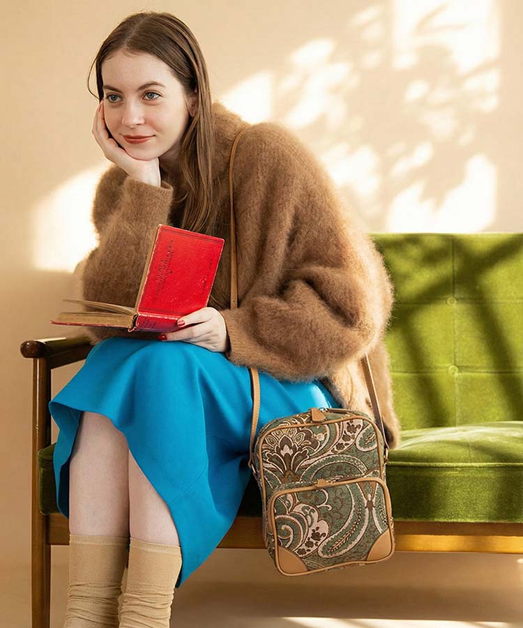 Multi poche【ムルティ ポッシュ】ペイズリーショルダーバッグ